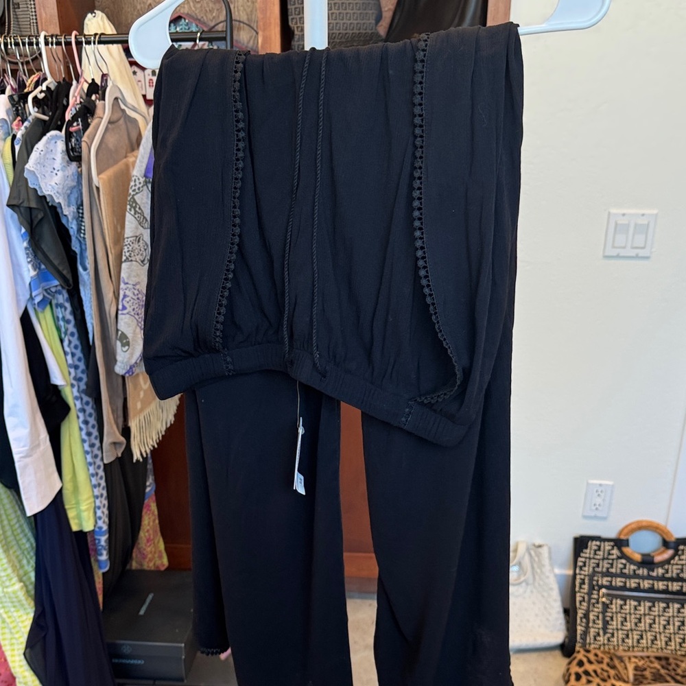 NWT Sophisticated Black Wide Leg Women's Pants